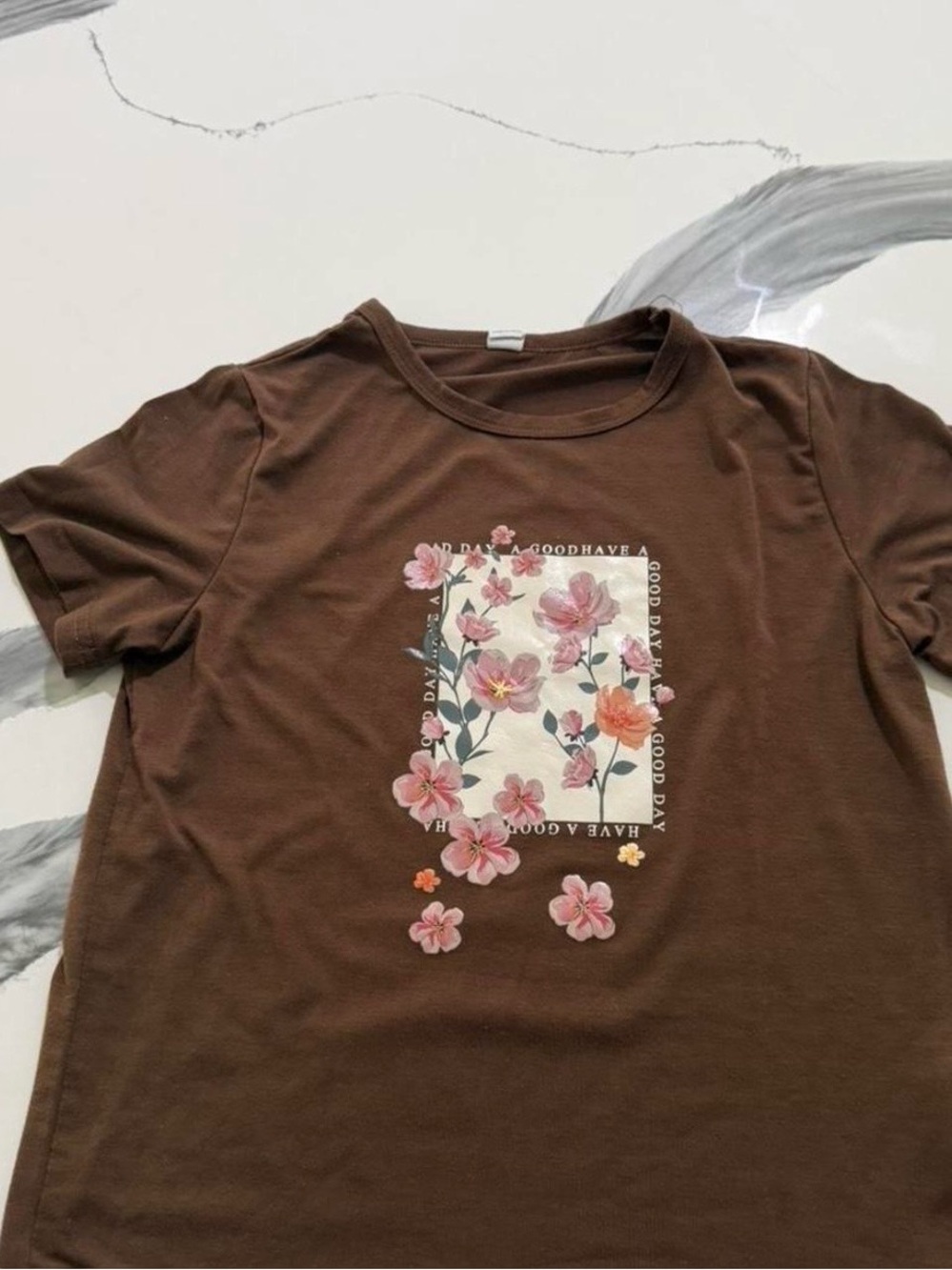 SHEIN Brown Floral Graphic Short Sleeve Tee